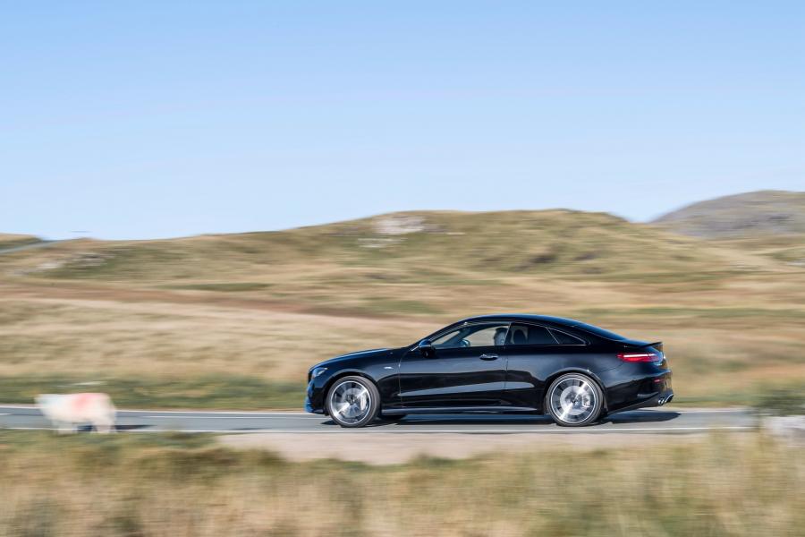  Mercedes-AMG E53 4Matic+ Coupe (C238) 2018 года  (UK) (фото 22 из 40)